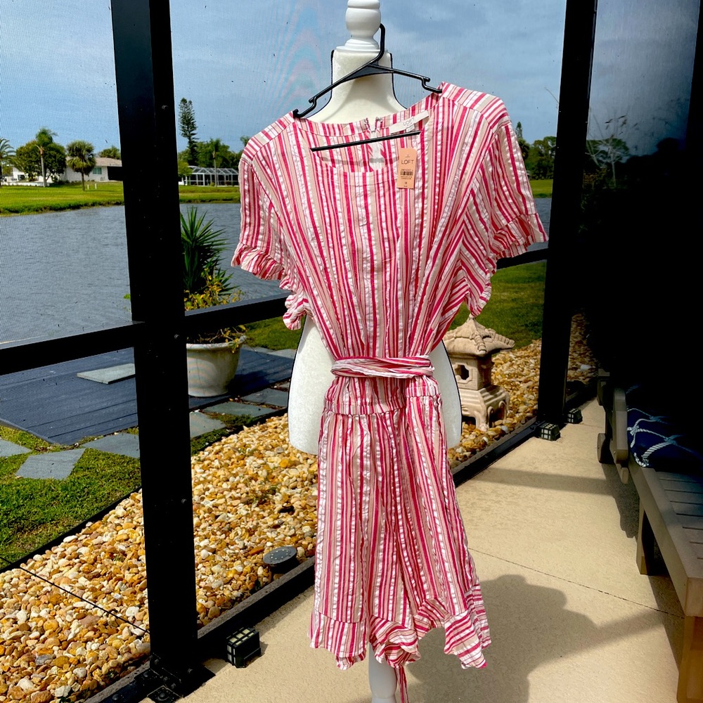 LOFT Striped Smocked Ruffle Romper Shorts/Jumpsuit -SZ 18. NWT
